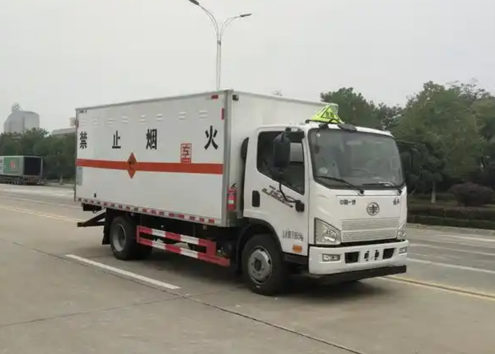 盐城爆破器材运输车可以上高速吗？