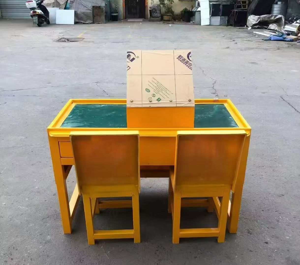 盐城防静电导通桌井下煤矿火工品发放桌：危险品流转的安全守护者